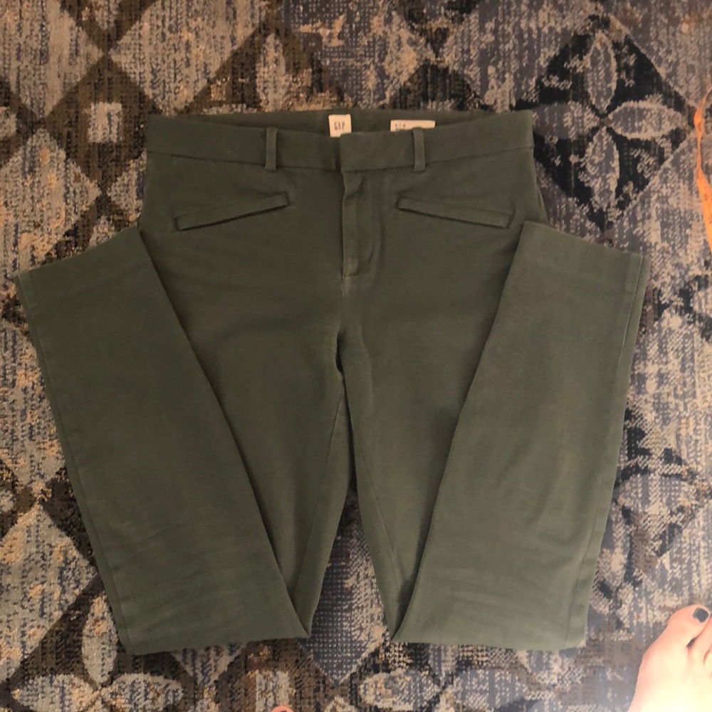 GAP Tall Skinny Ankle stretch